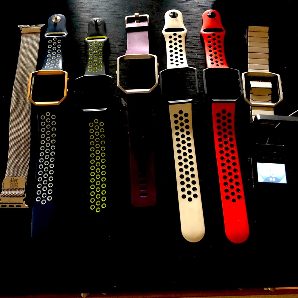 Used Fitbit. I now have an Apple Watch. Including Fitbit with 7 bands.